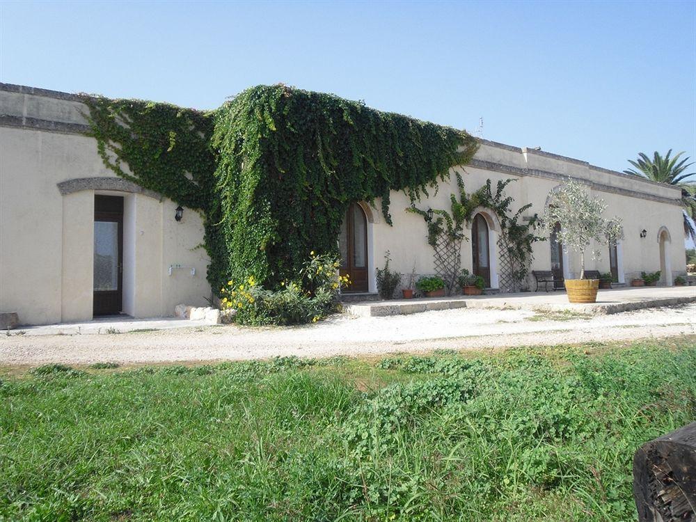 Bio-Agriturismo Masseria La Palombara ซัลเว ภายนอก รูปภาพ