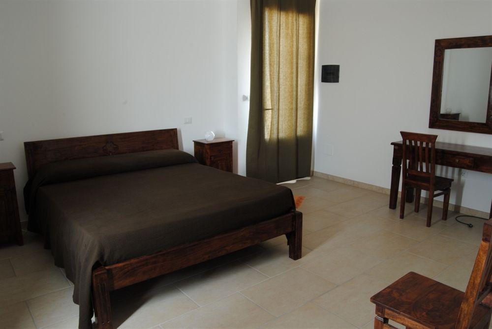 Bio-Agriturismo Masseria La Palombara ซัลเว ภายนอก รูปภาพ